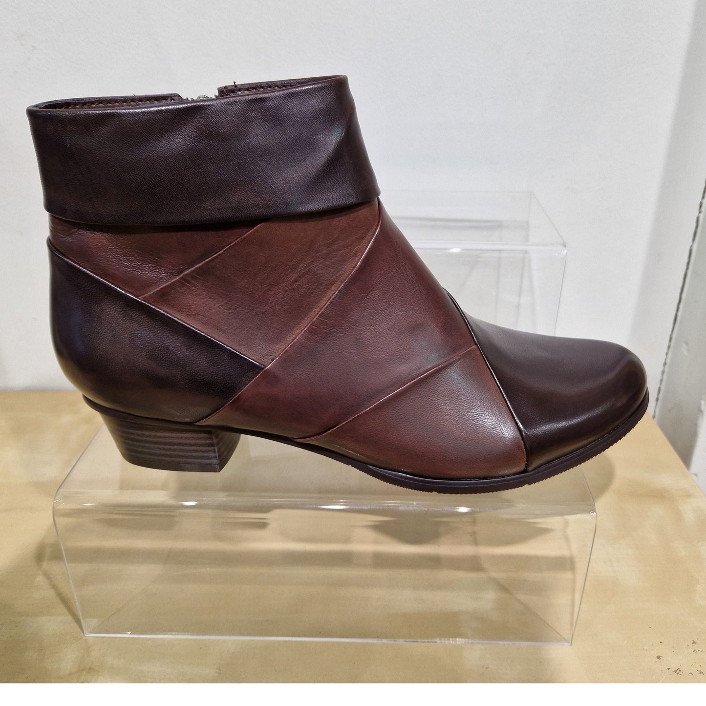 Regardez le ciel Stefany 391 BROWN STEFANY 391 6845