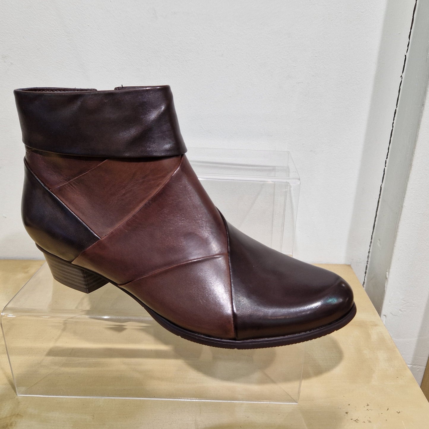 Regardez le ciel Stefany 391 BROWN STEFANY 391 6845
