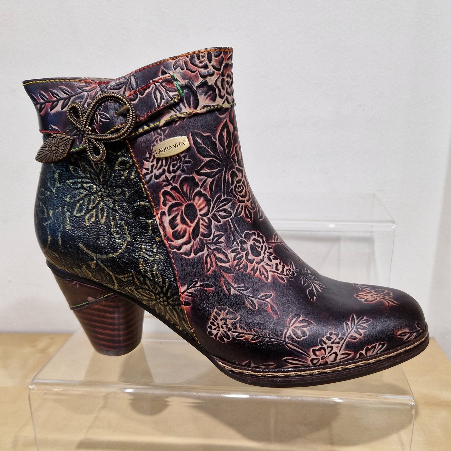 Laura Vita Alcizeeo 17 AUBERGINE Leather Flower Detail Ankle Boot