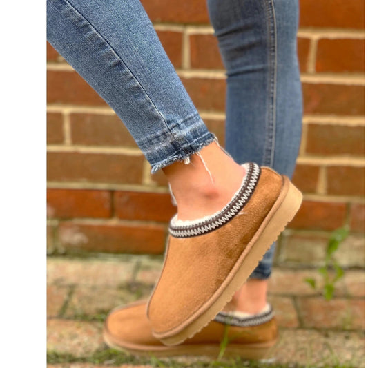 Ella Kelly Embroidered Faux Fur Lined Mule Slipper CHESTNUT