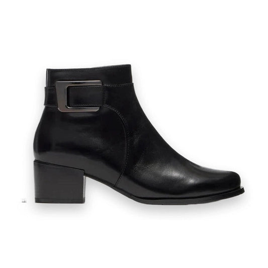 Regardez Le Ciel Jolene 27 BLACK Butter Soft Leather Zip Ankle Boot