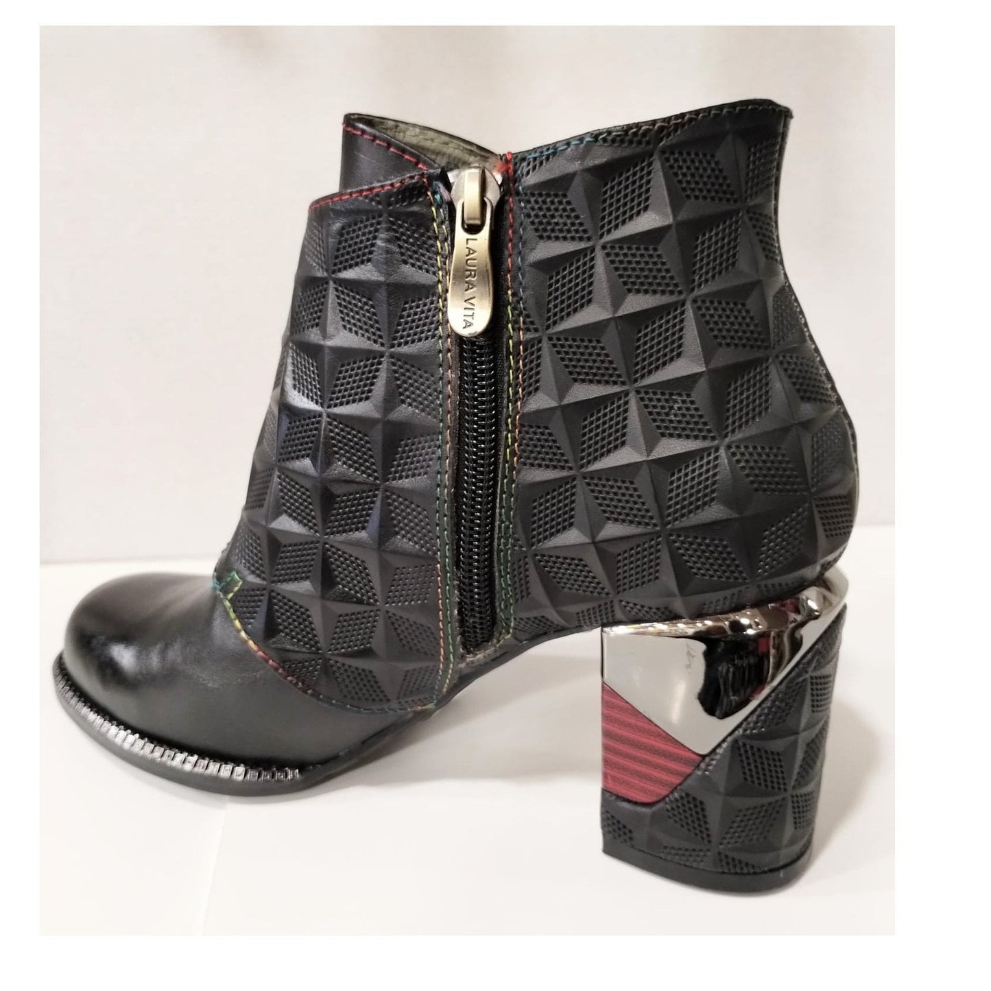 Laura Vita Maevao 41 Stunning BLACK Leather Boot