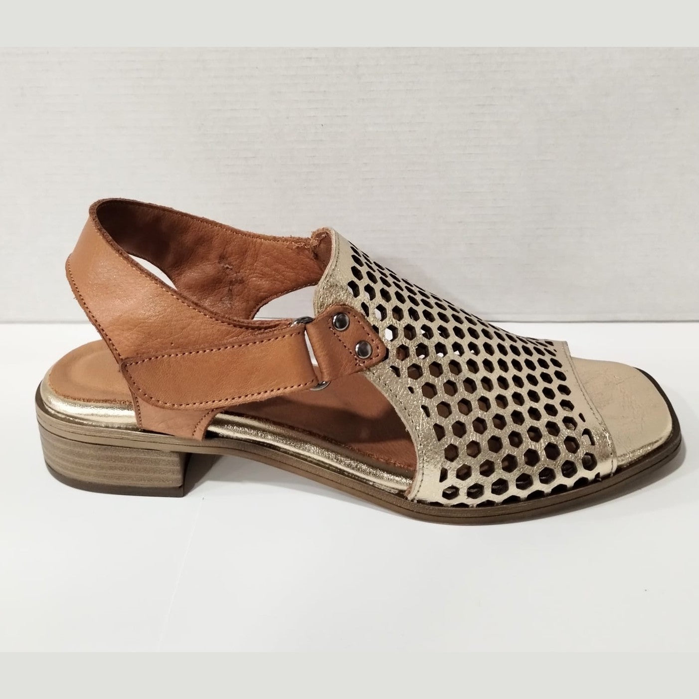 Modella Beatrice Gold Soft Leather Punched Upper Sandal