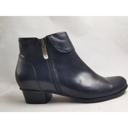Regardez le Ceil Stefany F23-333 NAVY Soft Leather Ankle Boot