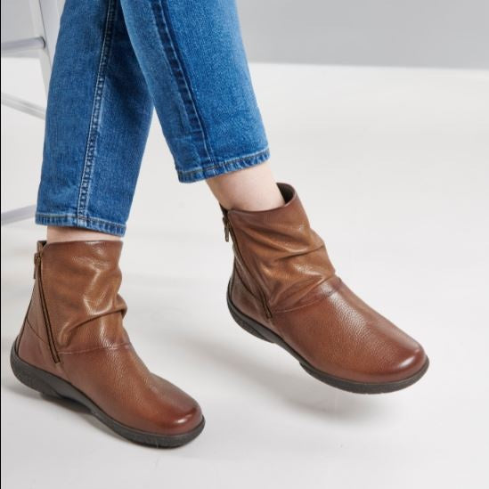 Hotter Boot WHISPER Soft Leather Flat Ankle Boot with twin Zip Extra fit TAN