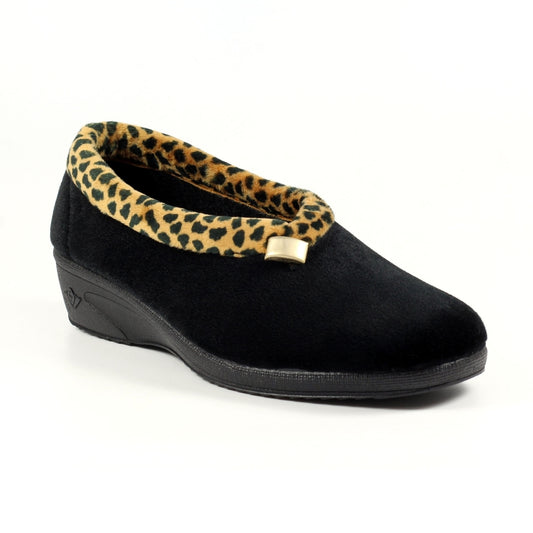 Lunar Paloma BLACK / Leopard Print Wedge Heel Slipper KLA005