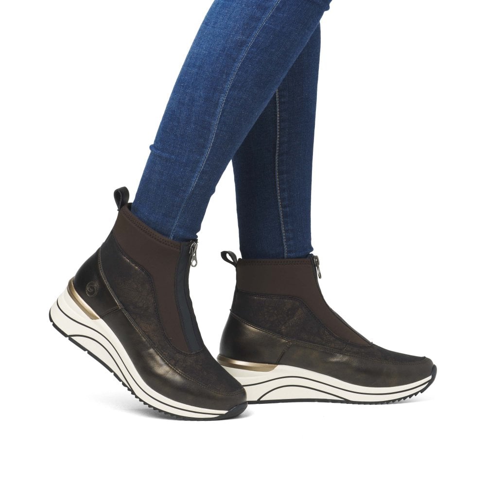 Remonte D0t71 BROWN Trainer Style Front Zip Wedge Boot D0T71-25