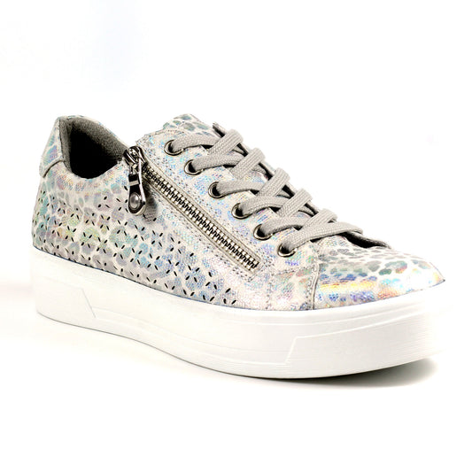 Lunar Trainer Charm DLB009WT White