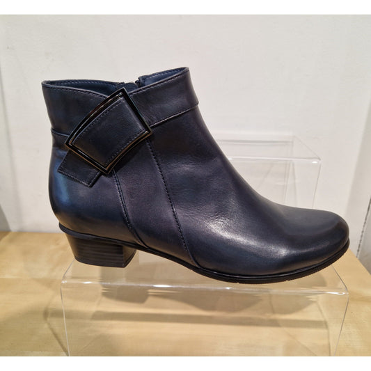 Regardez Le Ciel Stefany 388 Navy Soft Leather Ankle Boot