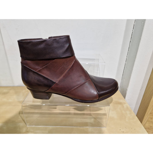 Regardez le ciel Stefany 391 BROWN STEFANY 391 6845