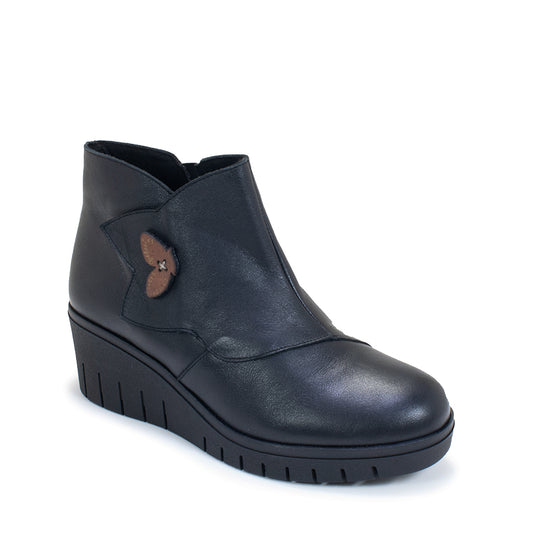 Valeria's soft leather Wedge ankle boot 9615 BLACK