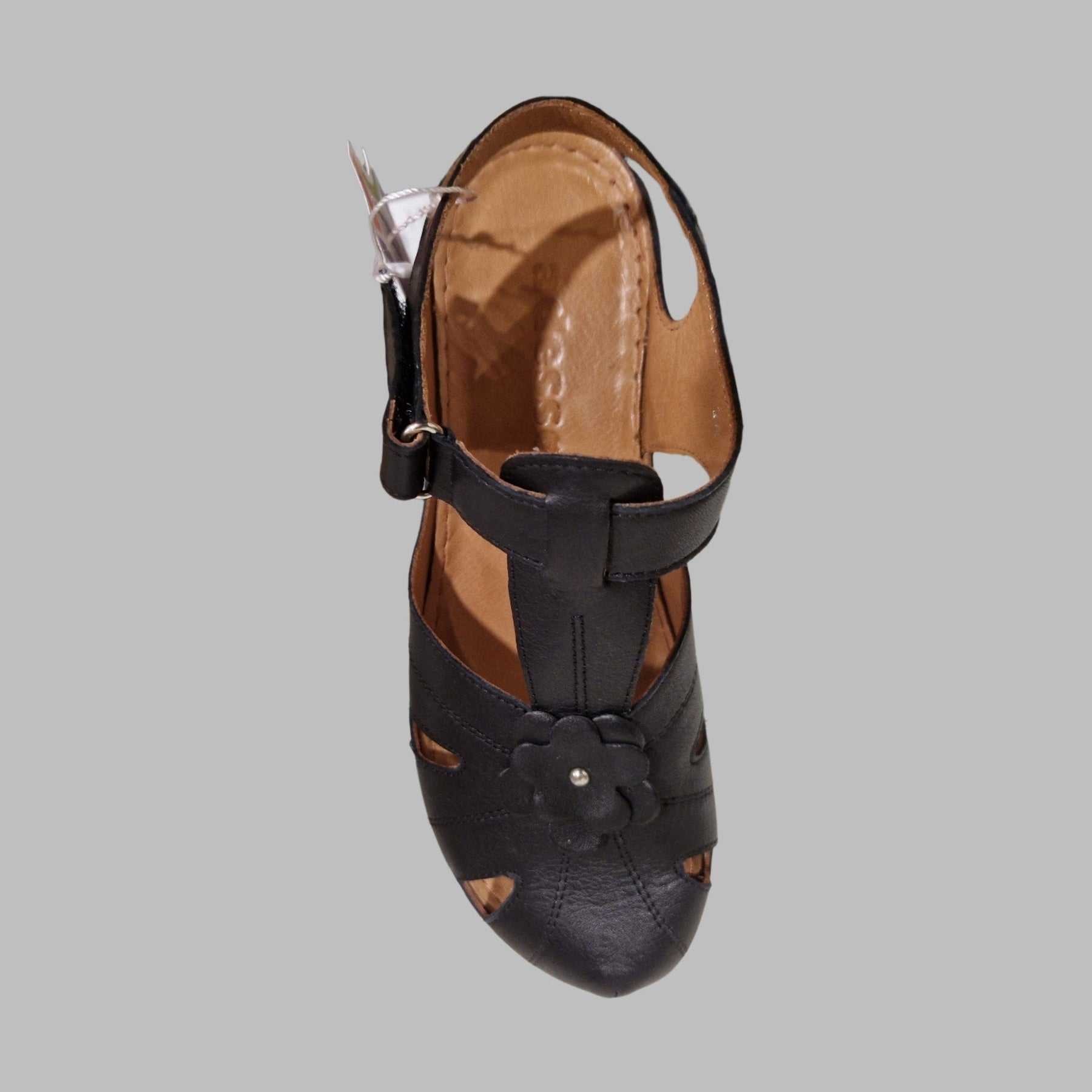 Adesso MEADOW Black Soft Leather Closed Toe Sandal