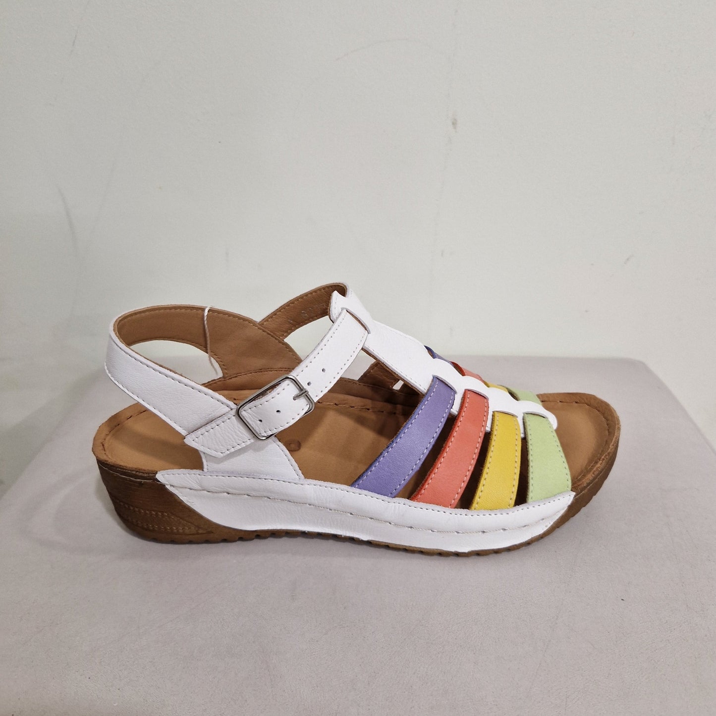 Adesso Neri RAINBOW Soft Leather T Bar Wedge Sandal A8273