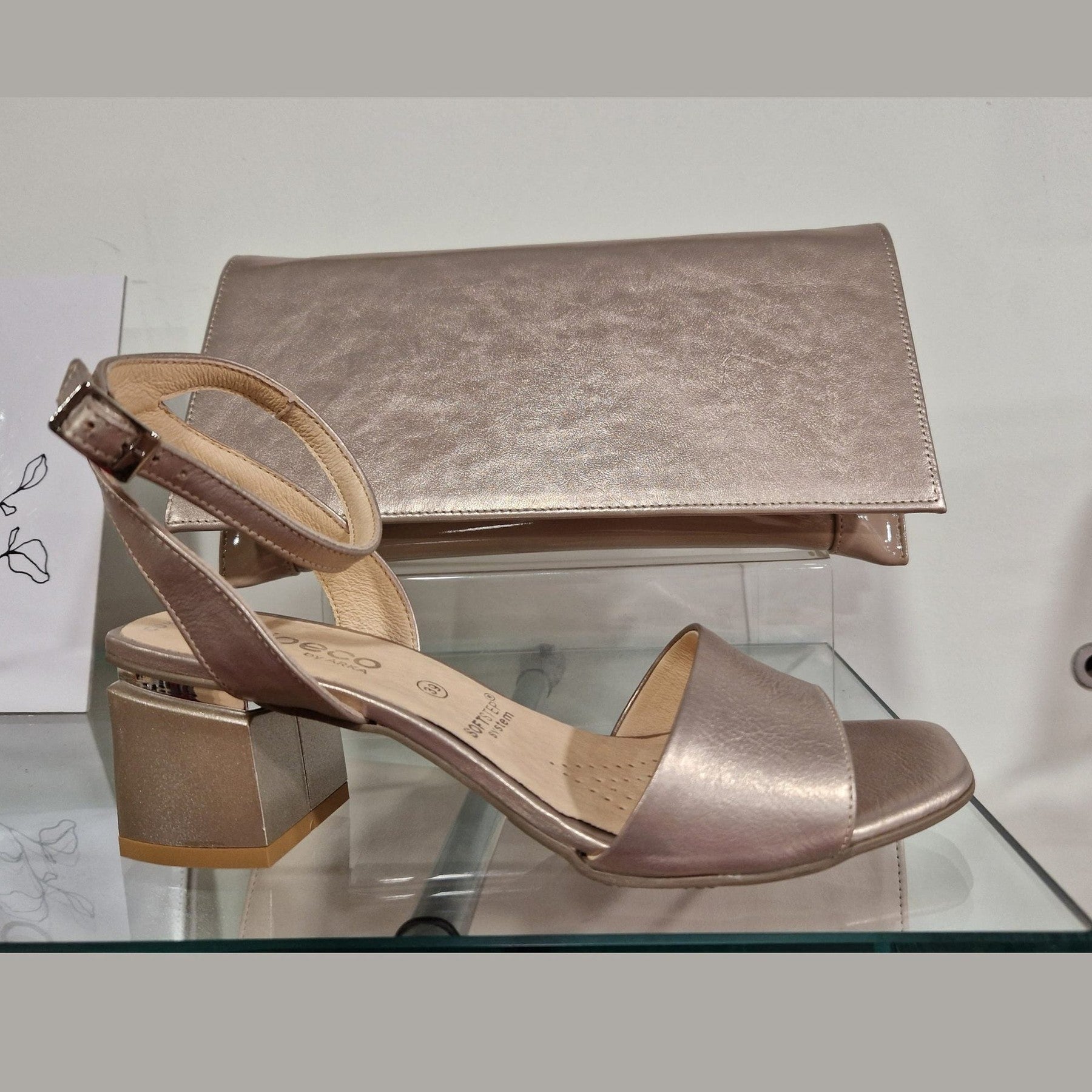 Bioeco Beige Pearl / Clutch bag to match 3942 Sandals B002-2244 metal