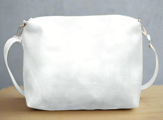 Bessie London C+ WHITE Crossbody Handbag