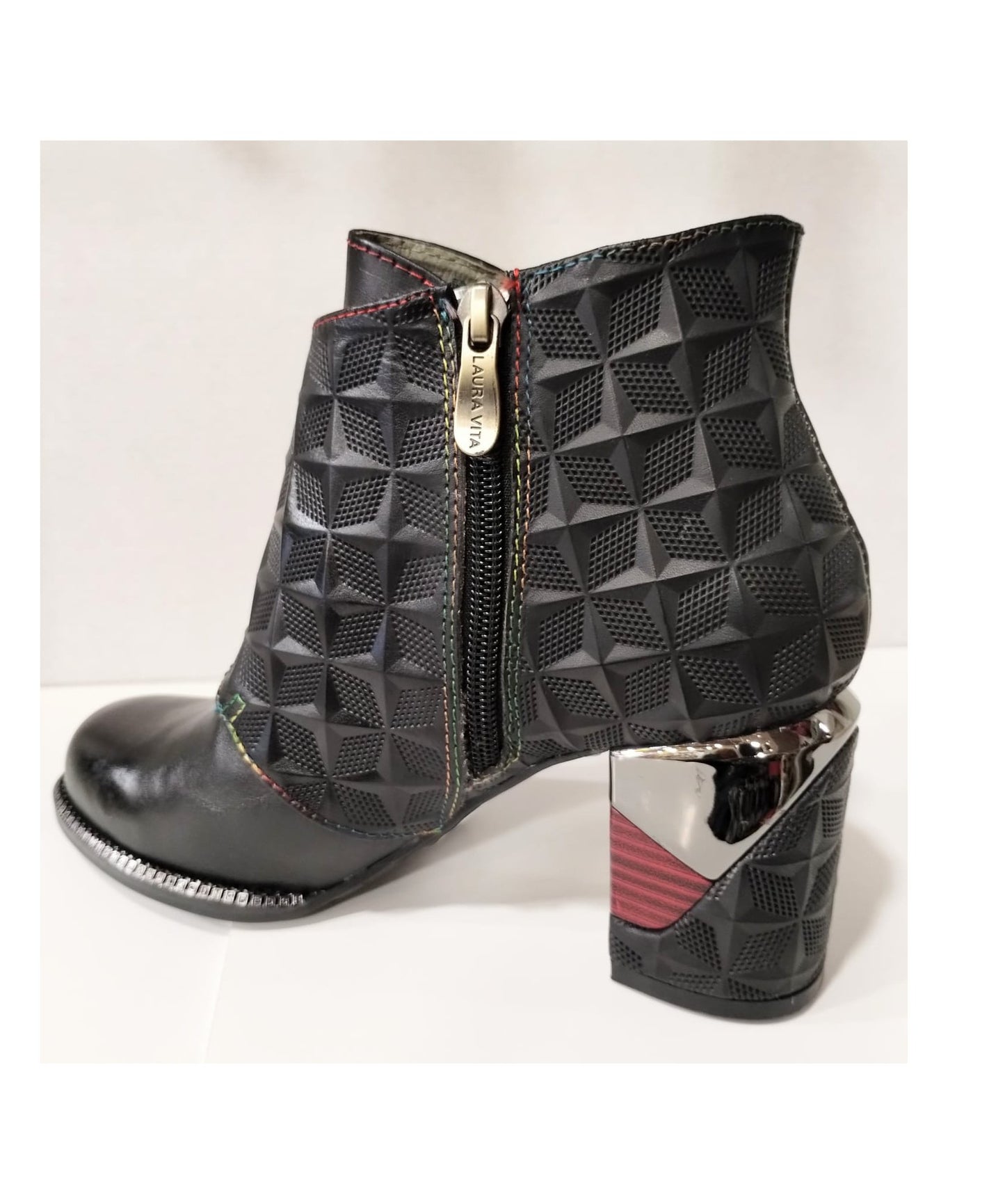 Laura Vita Maevao 41 Stunning  BLACK Leather  Boot