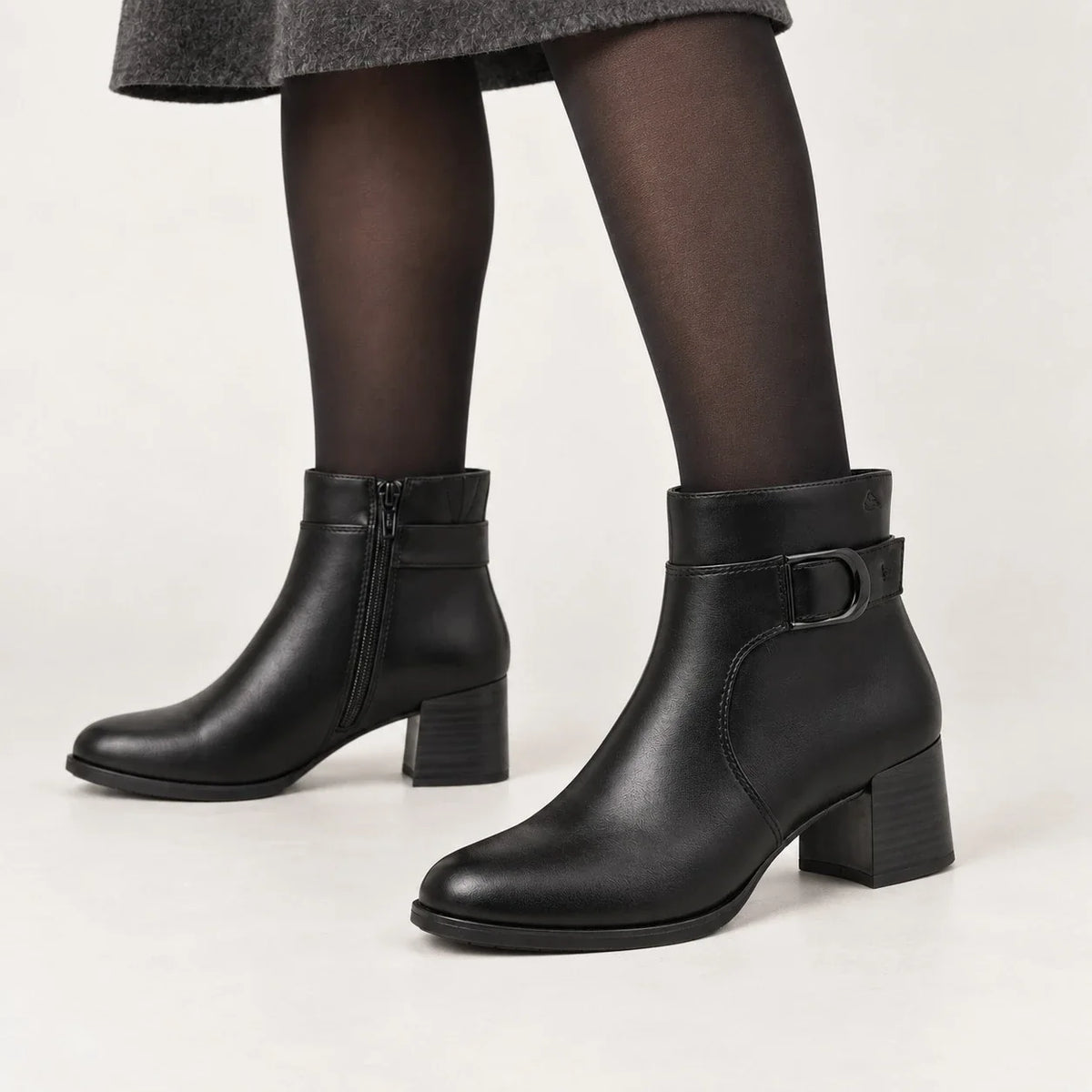 Jana 25370-47 BLACK Wide Fitting Smart Zip Ankle Boot