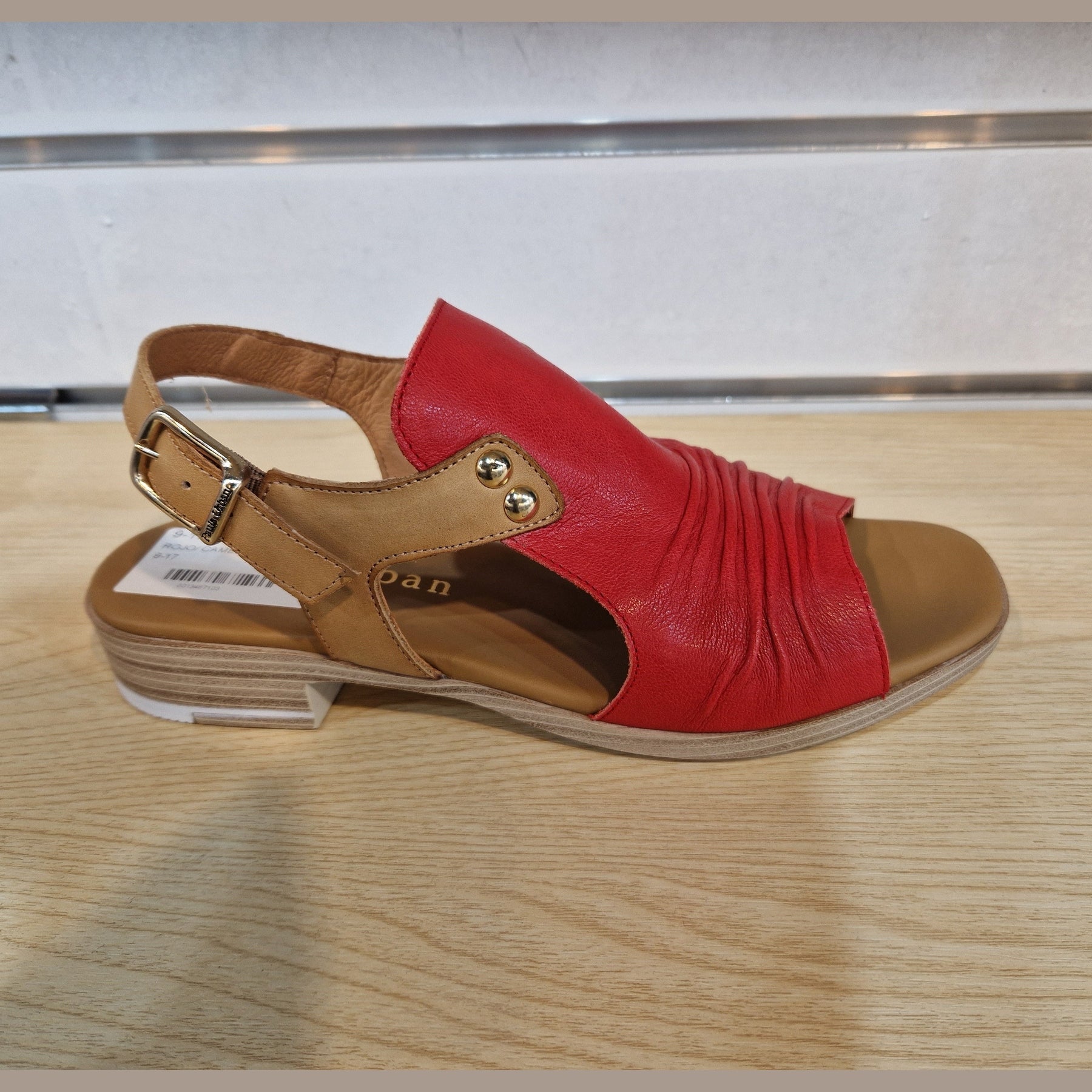 Paula Urban 9-17 ROJO / CAMEL Soft Leather Low Heel Sandal