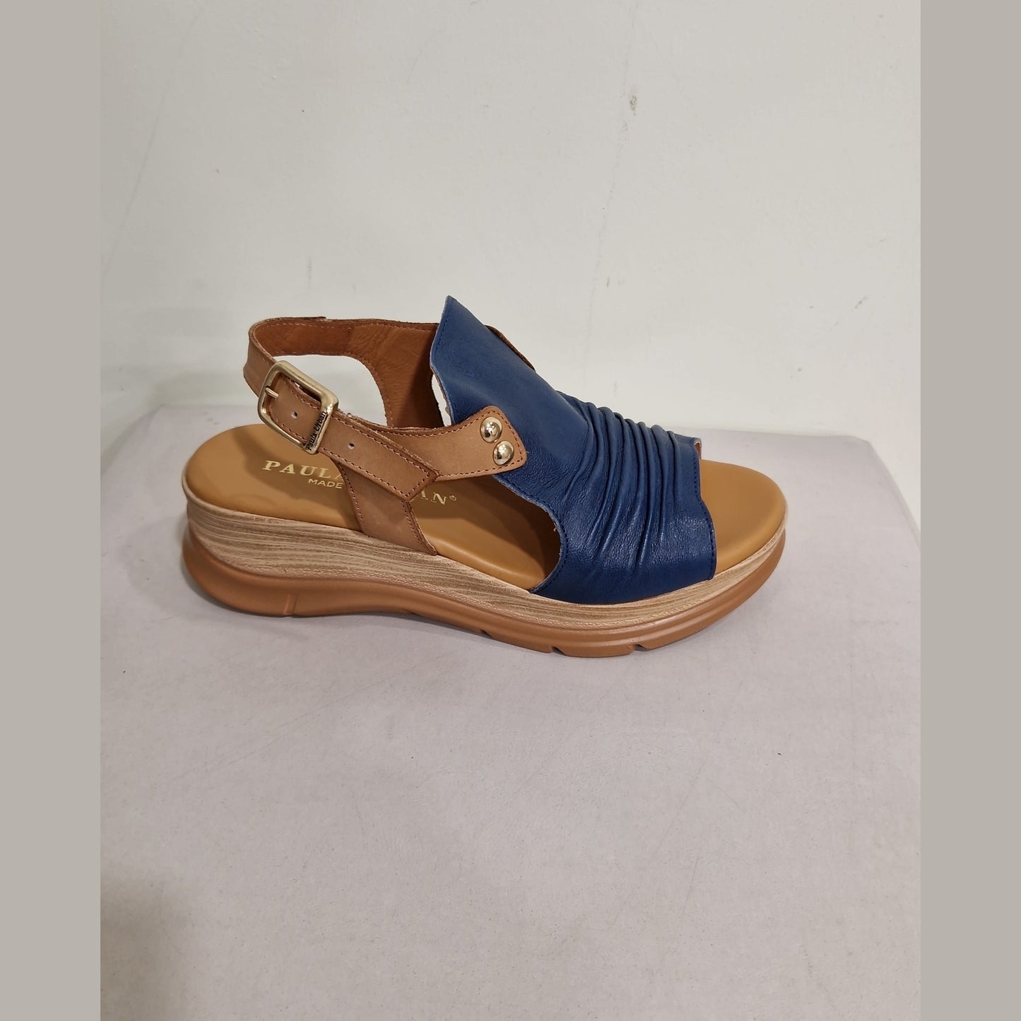Paula Urban Riviera 24-17 Soft Leather Wedge Sandal MARINO/ CAMEL