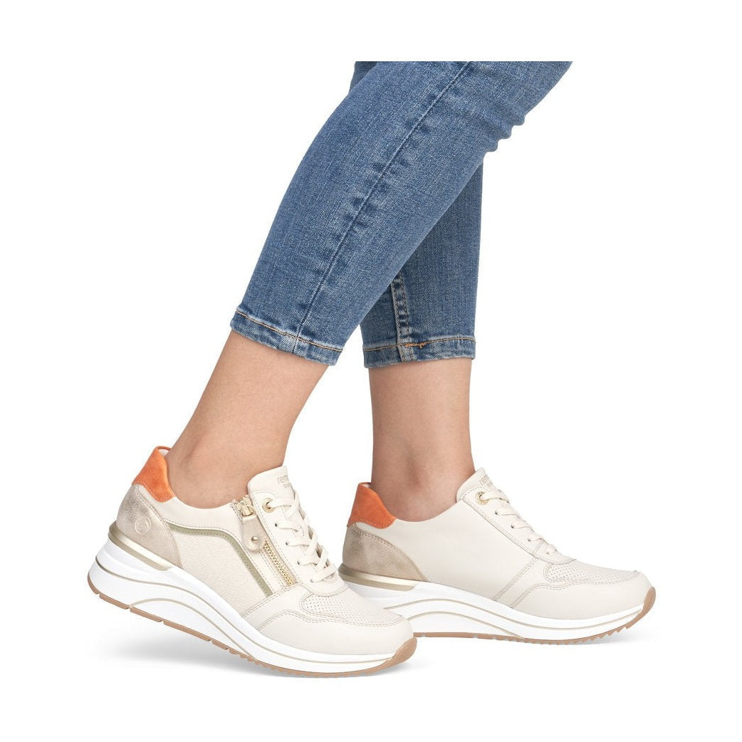 Remonte Trainers with lace and zip D0t10-80 BEIGE