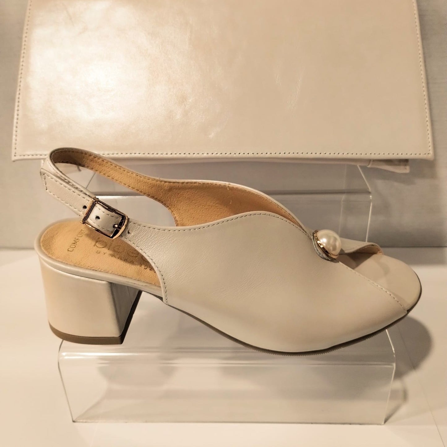 4261 PEARL 4261-2380+1315