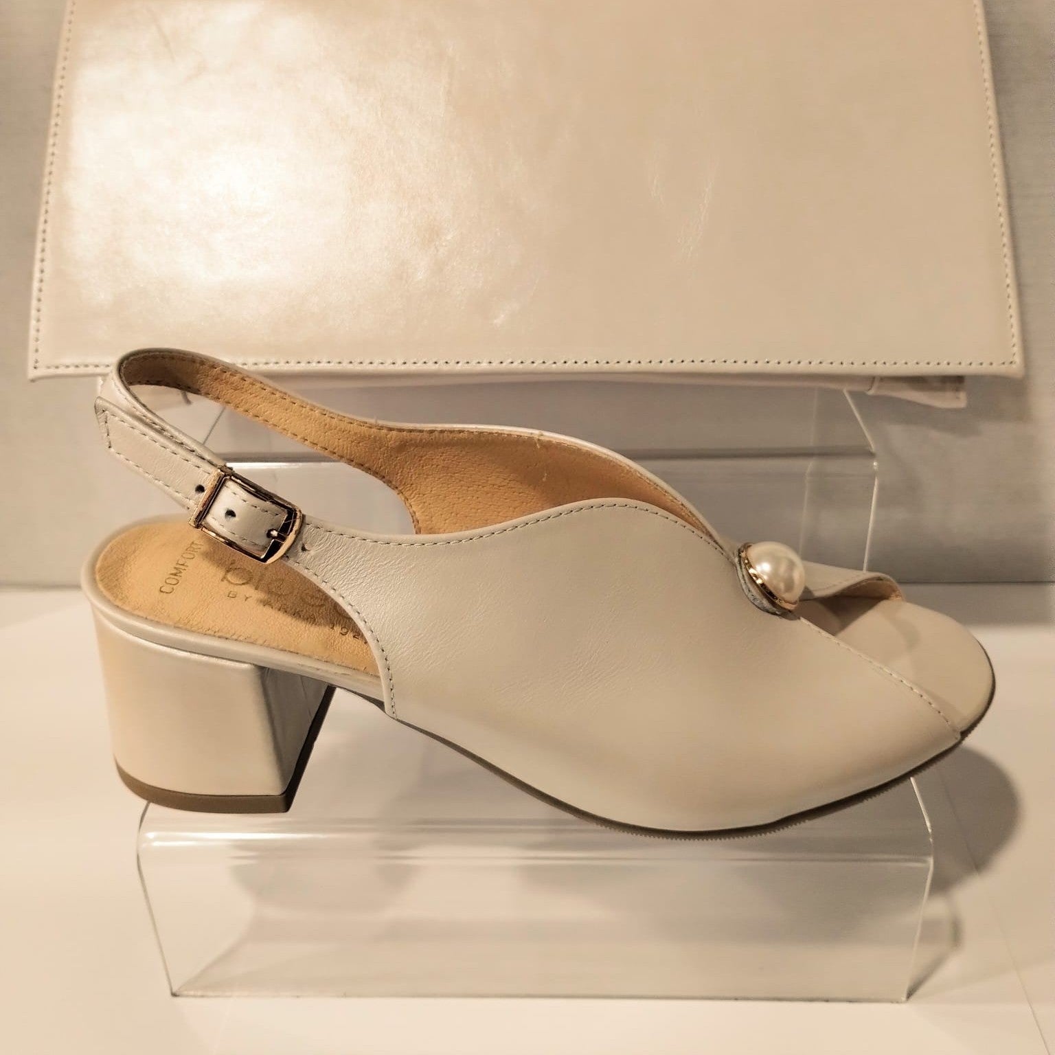 4261 PEARL 4261-2380+1315