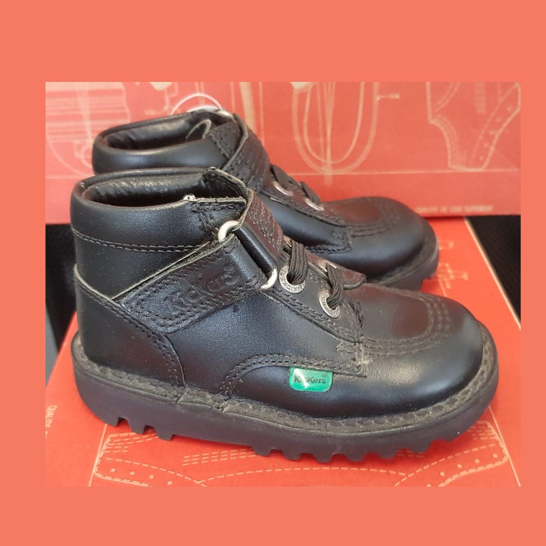 Kickers Kick Quick Black Leather Infants slip on Shoe