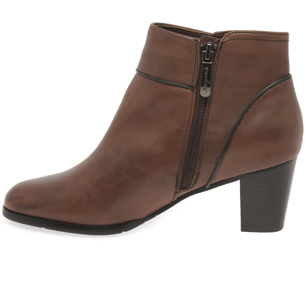 Regardez Le Ciel Ankle Boot Sonia 69 NOCE Brown
